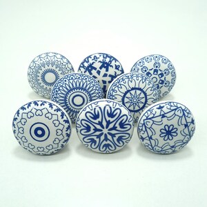 Handgeschilderde groene keramische ladeknoppen, vintage keukendecor Blauw