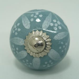 Handbemalte Keramik Knäufe, Graues Blumenmuster, Vintage Stil Bild 18