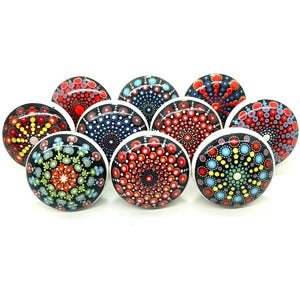 Veelkleurige keramische kastknoppen, mandala stip kunst
