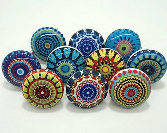 Puxadores planos de cerâmica multicoloridos, estilo vintage, para gavetas de armários.