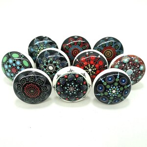 Wielokolorowe ceramiczne gałki meblowe, płaskie gałki okuciowe 1,5" zdjęcie 2