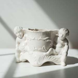 Vintage Cream Cherub Planter