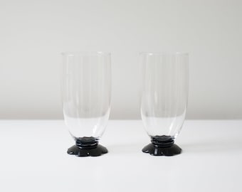 Par de copas de cristal festoneadas negras vintage