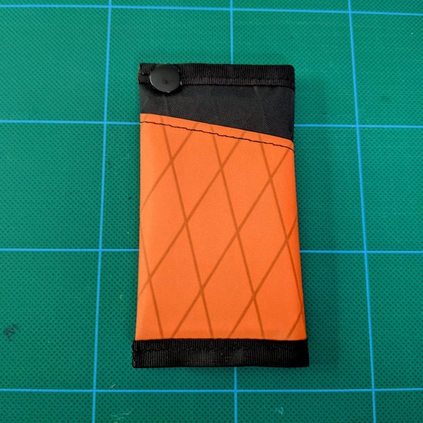Ultralight Snap BiFold Wallet