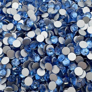 Light Sapphire Glass Flatback Rhinestone