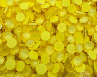 Yellow Neon Glass Rhinestones, Non-Hotfix Rhinestones, Glows Under UV Light Faceted Rhinestones