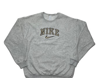 nike 90s sweater