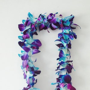 Fresh Flower Lei "Orchid Lei"  Weddings Graduation Parties