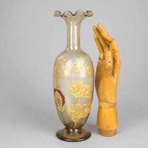 LEGRAS French ART NOUVEAU 1901 &quot;Theleme&quot; gilt enamel painted amber glass vase - Antique hand blown glass