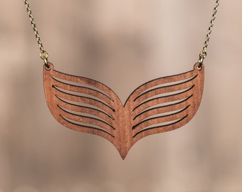 CETA - Gold plated necklace in solid French Walnut. homage to nature. Original creation. Made in France