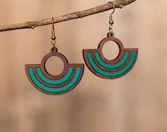CLEOPATRA - Geometric earrings in wood, solid French walnut. Original creation & artisanal manufacture