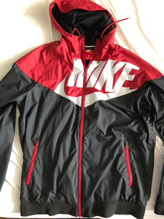 Vintage Nike Windrunner Jacket size Men’s medium