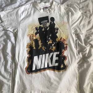 Vintage  90’s Nike Basketball C.Traze Graphic Print T shirt size Medium