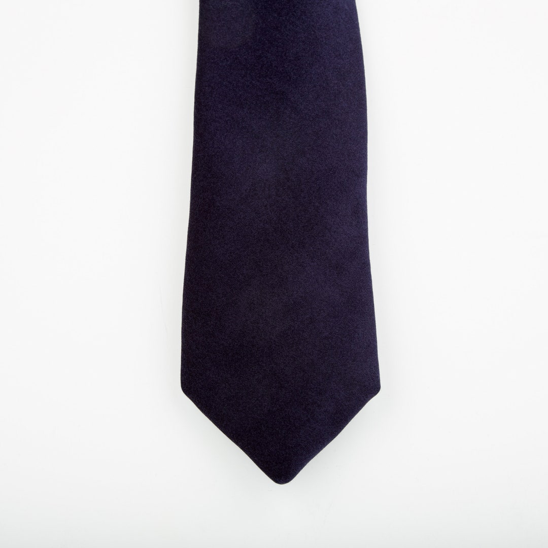 mens navy slim tie