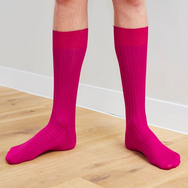 Mens fuchsia pink egyptian cotton luxury ribbed socks