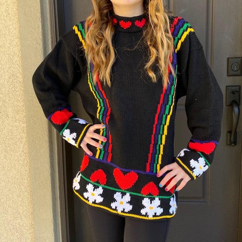 90s Daisy Sweater