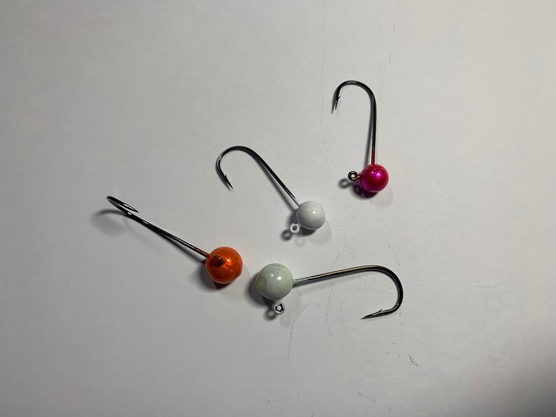 purple 38 and 12 oz pink green 18 Painted Lead jig heads with hooks 14 orange