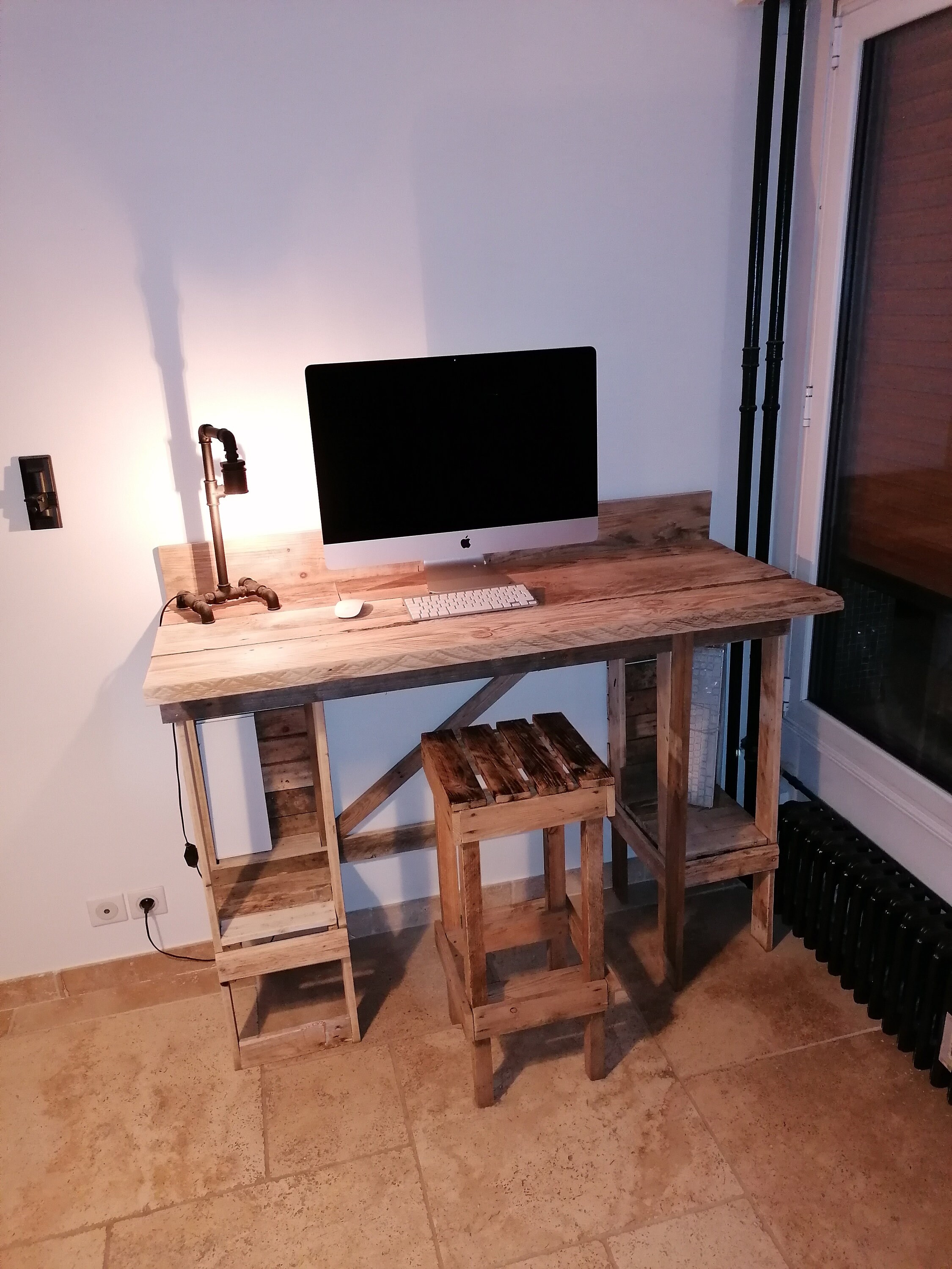 Bureau Modele Kam type
