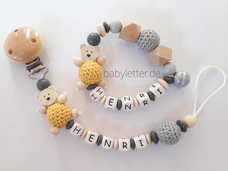 Schnullerkette mit Name in verschiedenen Farben mit Bär und Häkelperle, Geschenk zur Geburt Gelb