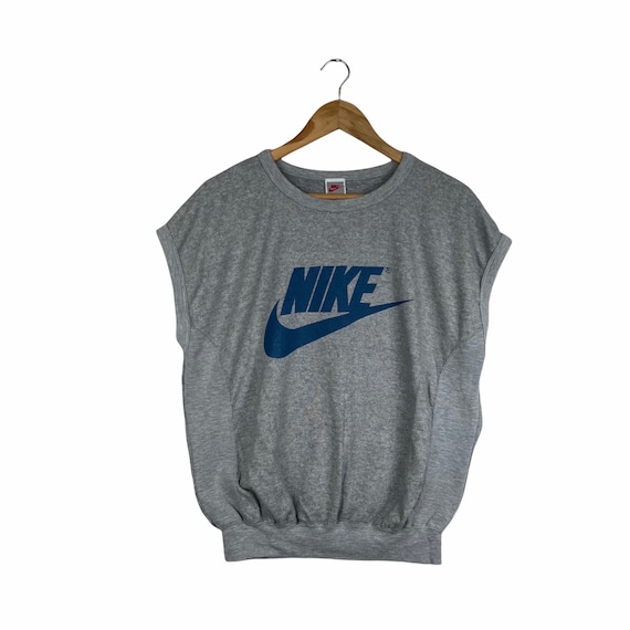 nike sweatshirt short sleeve