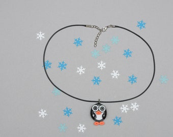 Collier pingouin en papier- Pendentif pingouin en papier matelassé- Bijoux en papier matelassé- Pingouin- ECO Friendly- Cadeau d’anniversaire- Cadeau de Noël