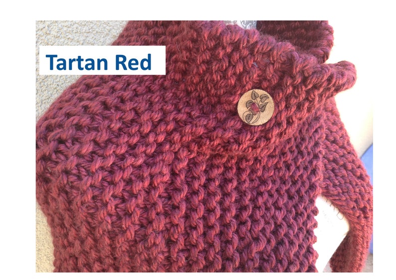 Brianna's capelet from season 4 of Outlander, Reunion Capelet, Brianna's handknitted shawl, Outlander shawl image 8