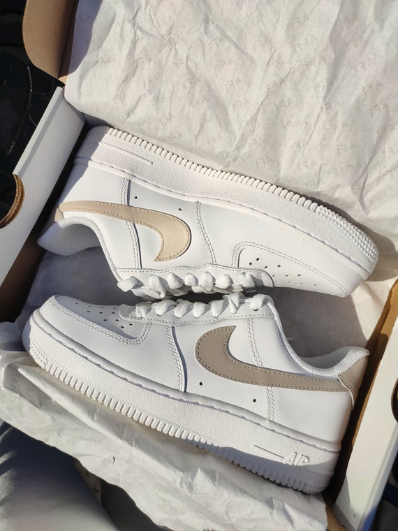 Juniors Nike Customs Grey \u0026 Nude Earth 