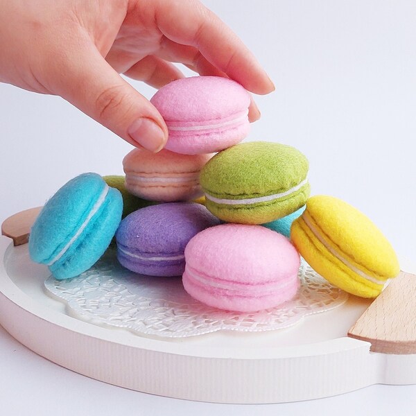 Macarons en feutre / Jeux de simulation / Nourriture en feutre / Artisanat