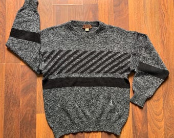 Jersey Yves Saint Laurent Paris Vintage de los 80 con logo y estampado de lana. Talla: L