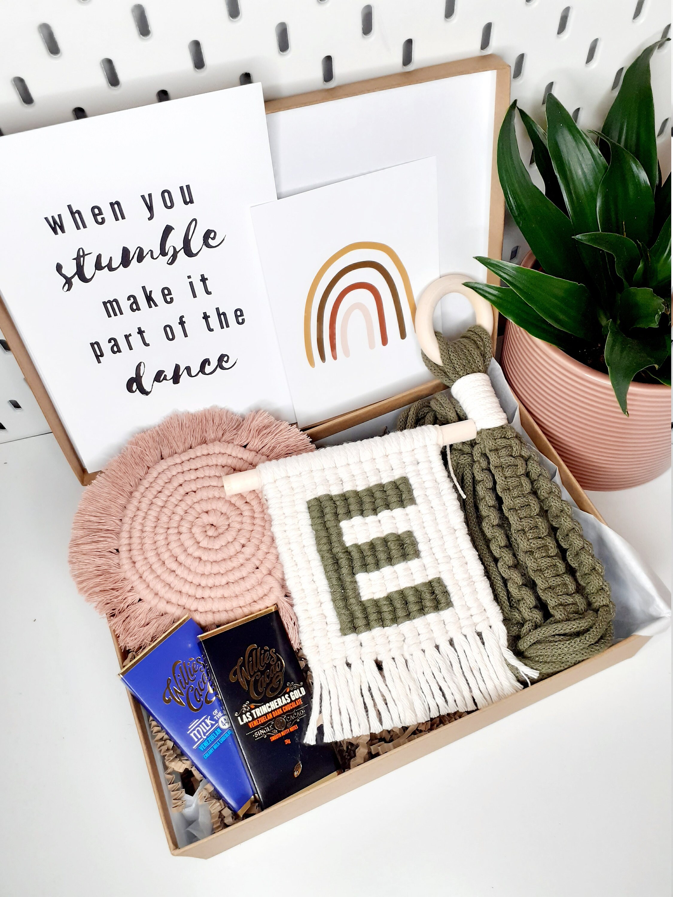 Macramé Gift Box // Customisable Gift Box with Macrame gifts Etsy