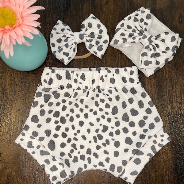 Dalmatian Print Baby Set: Cute Bummies & Bow - High Waist Shorts, Bloomers Bullet Fabric – Cute Infant Outfit