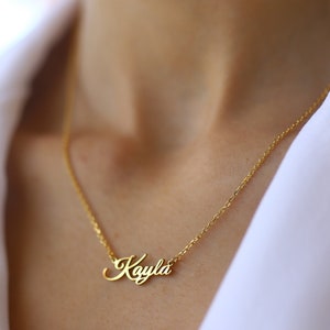 14K Gold Cursive Name Necklace: Personalized Script Jewelry