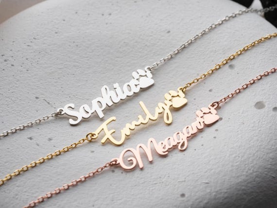 Custom Name Necklace with Paw Print – Personalized Pet Lover Jewelry – Gold Dog Mom Gift – Engraved Name Paw Necklace – Pet Paw Name Gift