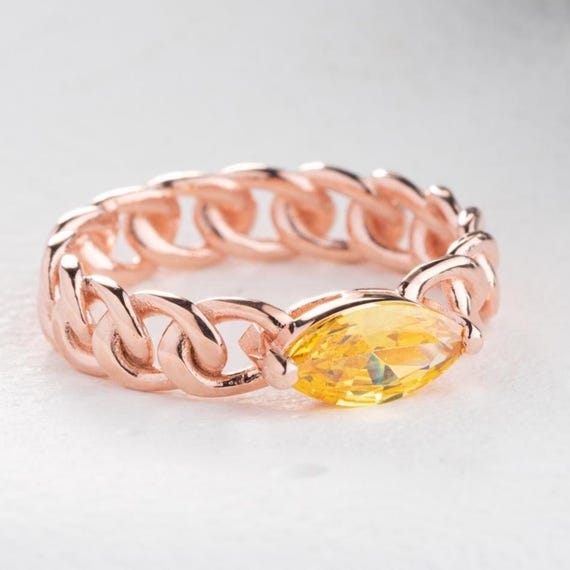 Gold Chain Ring with Yellow Marquise Stone – Citrine-Inspired Statement Ring – November Birthstone Chain Jewelry – Dainty Gift for Her