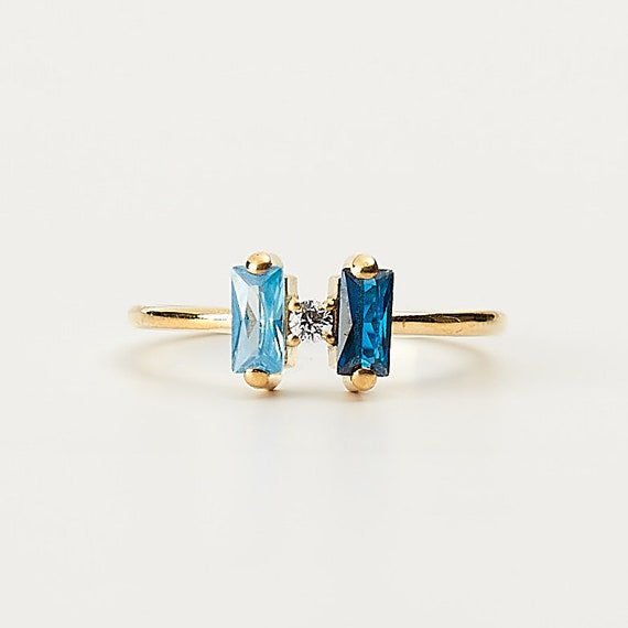 Custom Sparky Birthstone Rings, horizontal stones rings, Personalized Birthstone Jewelry, Minimalist Multi Birthstones Rings, Gemstone Ring