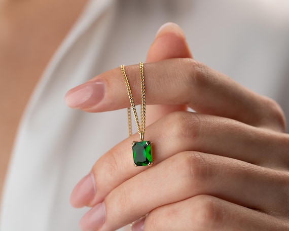 Emerald Pendant Necklace, Emerald Green Gold Necklace, 14K Gold Vermeil with Emerald-Cut CZ Gemstone, Classic Elegant Pendant for Women