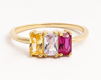 14K Gold Family Birthstone Ring: Personalized Gemstone Band