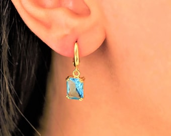 Aquamarine Dangle Earrings, Aquamarine Birthstone Earrings, March Birthstone, Blue Earrings, Gold Dangle earring, Gift for her, wife, mom