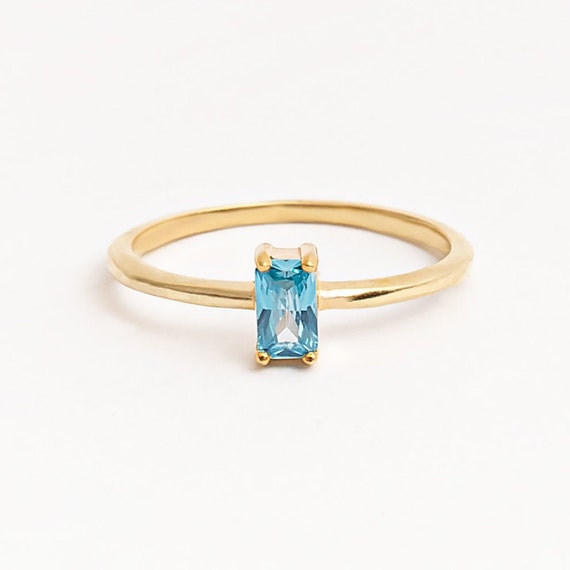Aquamarine Ring, Personalized Birthstone Jewelry, Minimalist Aquamarine Ring, Gold Aquamarine Rings, March Birthstone, Blue Gemstone Ring AQ