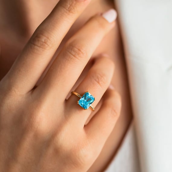 Blue Topaz Rings, Custom Blue Topaz Rings, Family Birthstone Rings, Personalized Birthstone Jewelry, Gold Personalized Ring, Blue Stone Ring