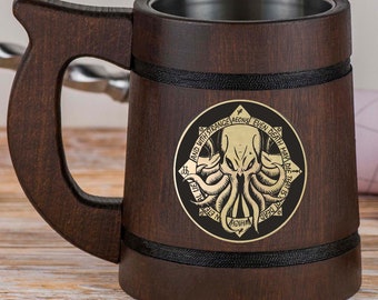 Cthulhu Mug, Kraken RPG Beer Stein, Custom H.P. Lovecraft Mug Custom Beer chope en bois, cadeau Lovecraft, cadeaux Gamer personnalisés pour lui