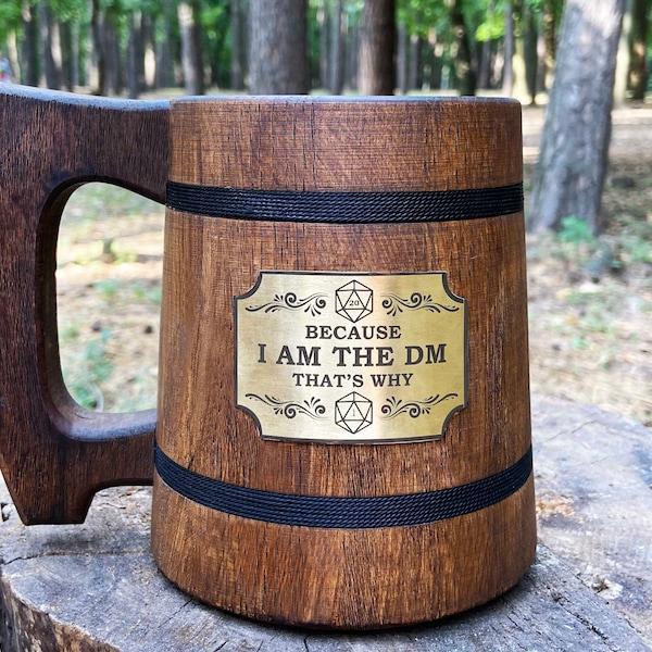Dungeons and Dragons, Dungeon Master personlig mugg, Jag är DM det är därför, Anpassad ölmugg Graverad Sejdel, Gamerpresent