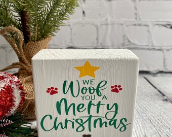 Christmas Dog Wood Block Sign: Tiered Tray Decor