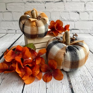 Plaid Fabric Pumpkin Set: Rustic Fall Decor