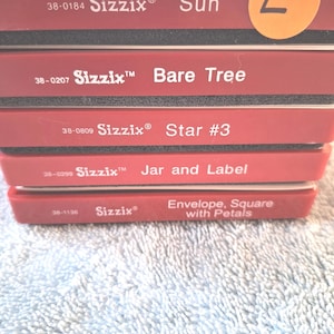 Sizzix Large Red Original Die-Cutter; Your Choice [L]