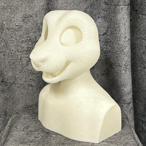 toony feline head base (Foam TPU)