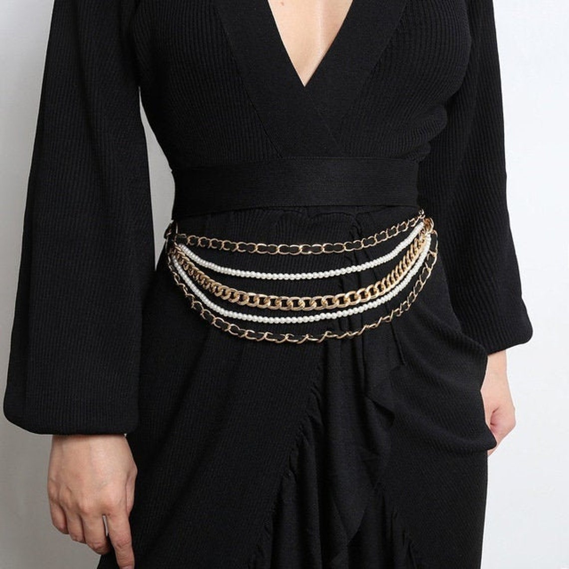 Gold chain belt with pearl completes your chic outfit. Explore Etsy