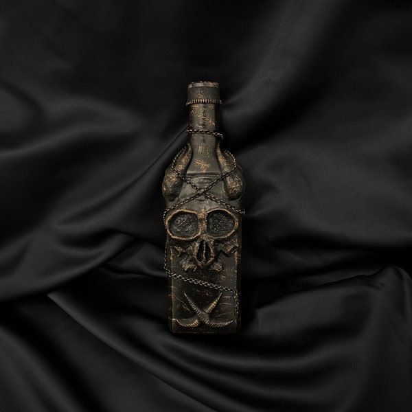 Polymer Clay Handled Whiskey Bottles, Skull Face Bottle Art, Hand Built Home Decor, Steampunk Art