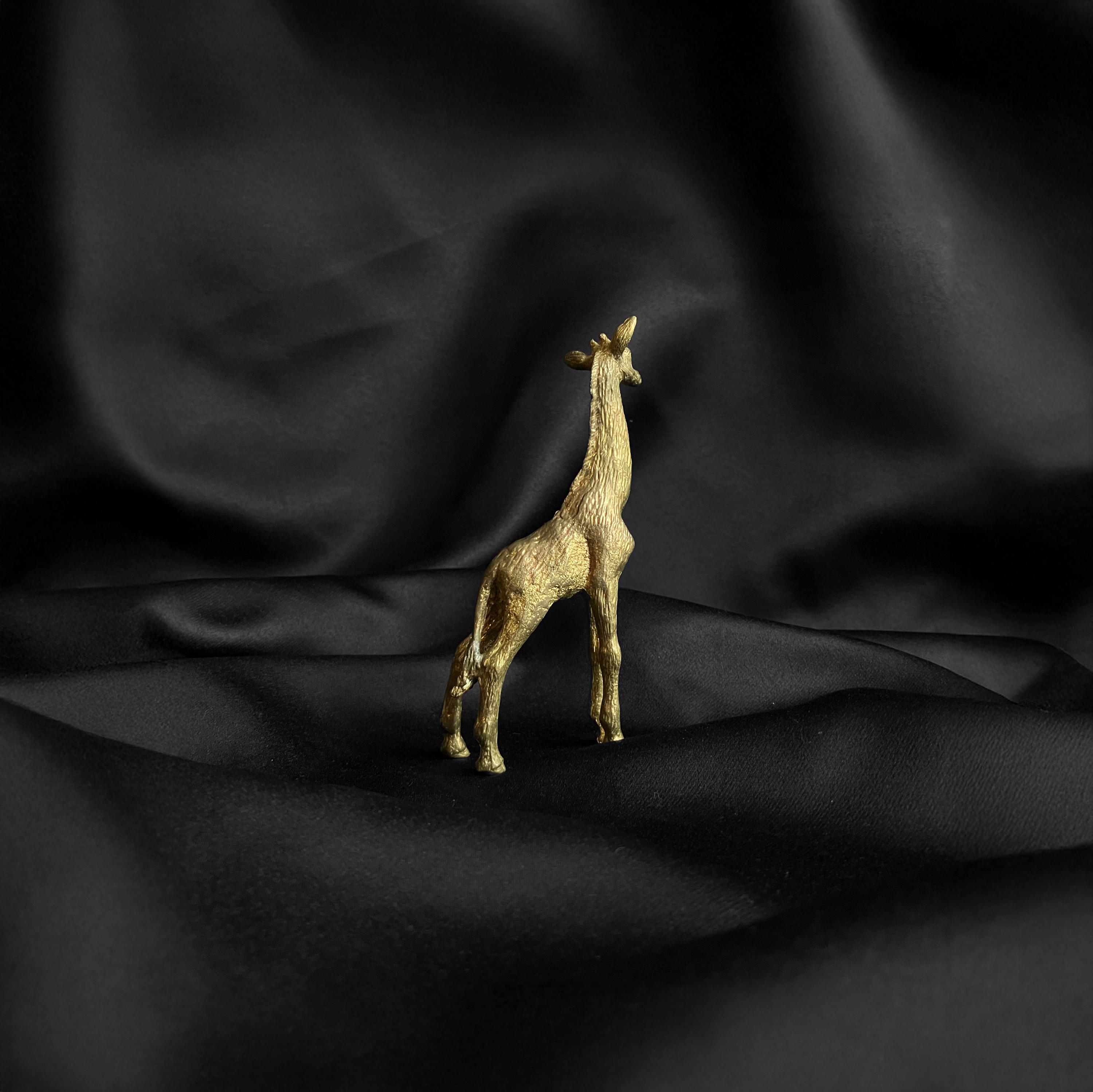 Bronze Giraffe Sculpture, Bronze Giraffe Figurine Cast, Animal Art Miniatures, Safari Animals Figurine, House Warming Gift