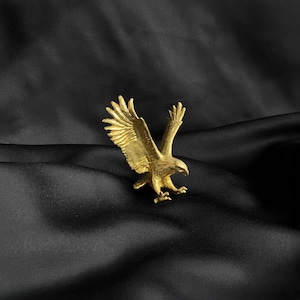 Handmade Bronze & Gold Eagle Figurine – Small Bird of Prey Sculpture – Unique Eagle Decor